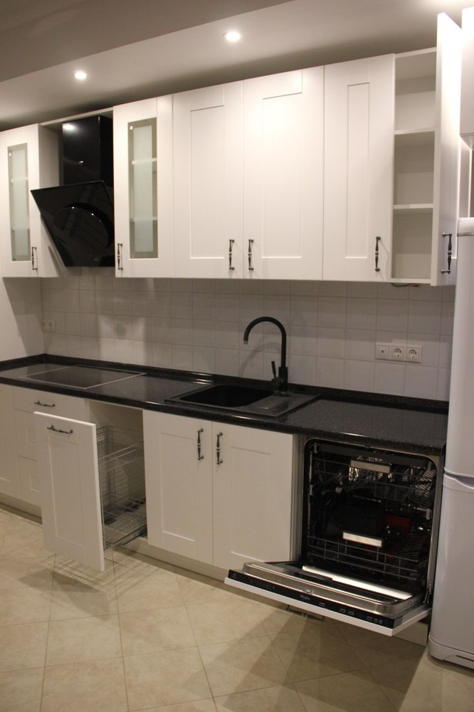 Белый кухонный гарнитур-Кухня из массива «Модель 175»-фото3