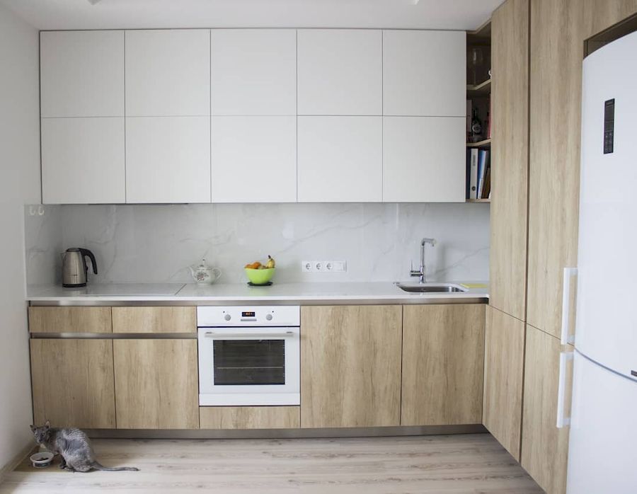 Белый кухонный гарнитур-Кухня из пластика «Модель 649»-фото1