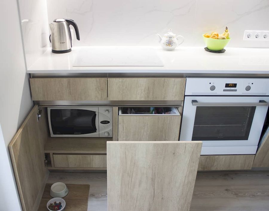 Белый кухонный гарнитур-Кухня из пластика «Модель 649»-фото3
