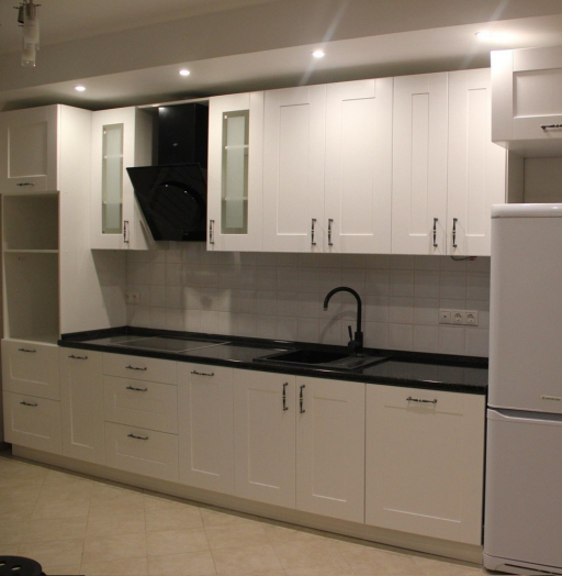 Белый кухонный гарнитур-Кухня из массива «Модель 175»-фото5